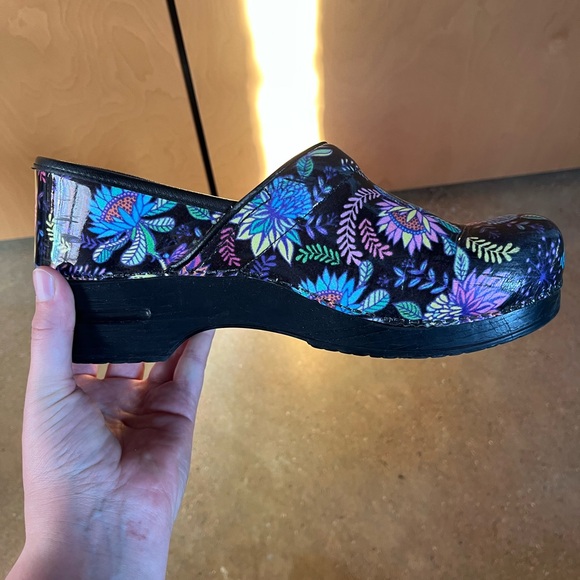 Dansko professional clogs - size 43 EU / 12 US - floral print - Picture 4 of 4